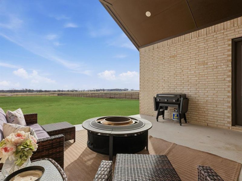 Exterior details and patio area of a home in , New Fairview (Image 22).