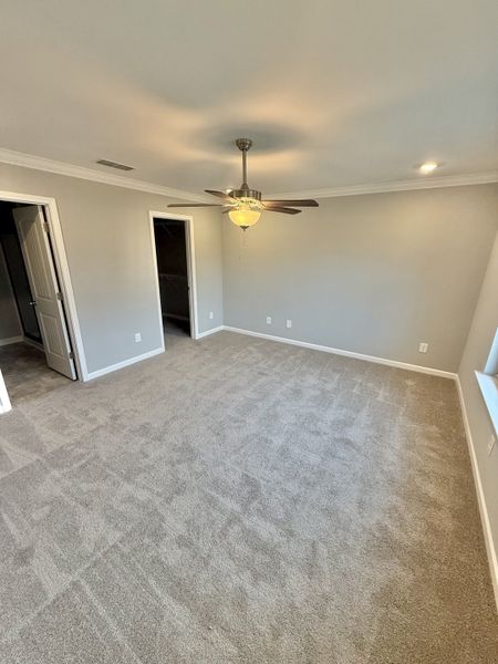 Spacious, unfurnished interior of a new home in Stonehenge, Manchester (Image 6).