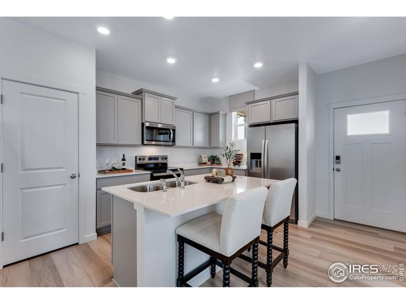 Furnished interior view inside a new home in Vista Meadows, Fort Lupton (Image 44).