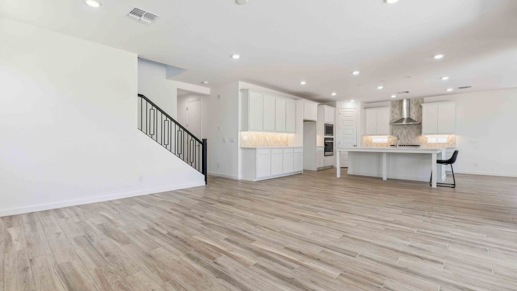 Spacious, unfurnished interior of a new home in Aloravita, Peoria (Image 17). Spacious, unfurnished interior of a new home in Aloravita, Peoria (Image 17).