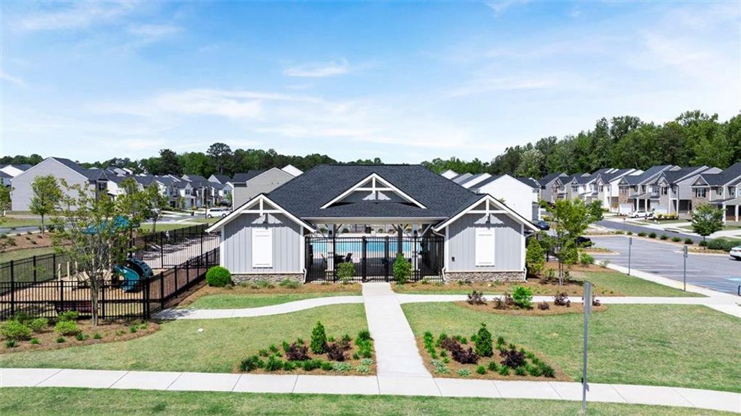 Community amenities in Poplar Preserve, Newnan (Image 31).