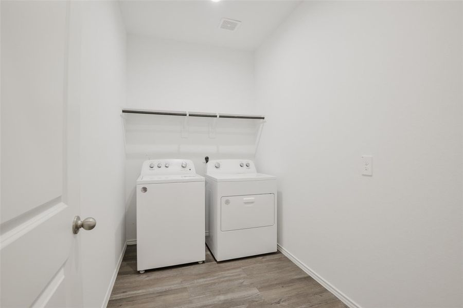 Image 34 of a home in River Ranch Meadows. Image 34 of a home in River Ranch Meadows.