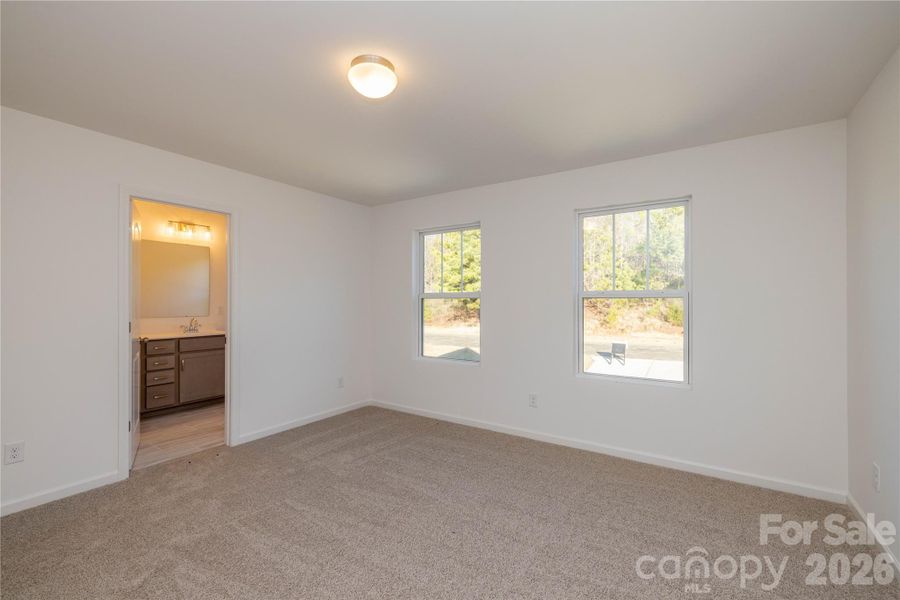 Spacious, unfurnished interior of a new home in Grandview, Albemarle (Image 36).
