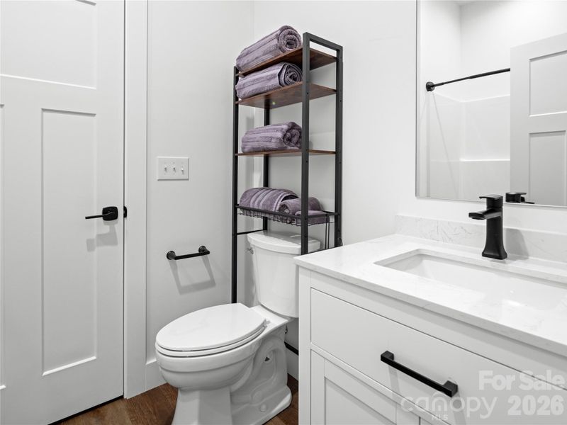Furnished interior view inside a new home in , Nebo (Image 21).