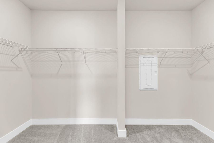 Spacious, unfurnished interior of a new home in Carnes Crossroads, Summerville (Image 37).