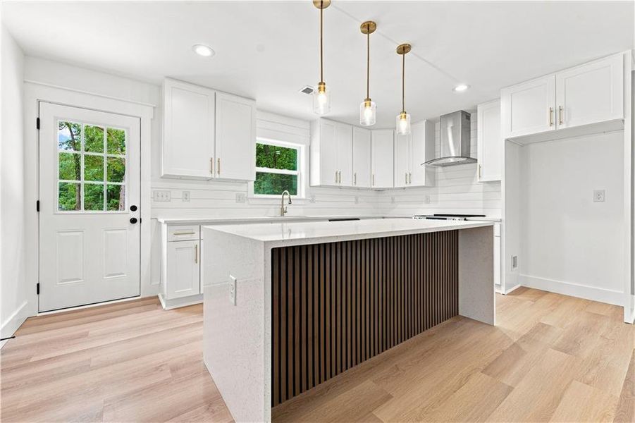Furnished interior view inside a new home in , Acworth (Image 11).