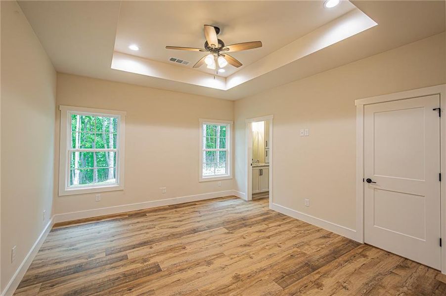 Spacious, unfurnished interior of a new home in , Dawsonville (Image 21).
