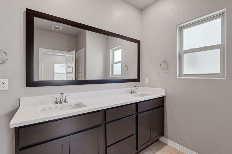 Furnished interior view inside a new home in Emerald Estates, Horizon City (Image 7).