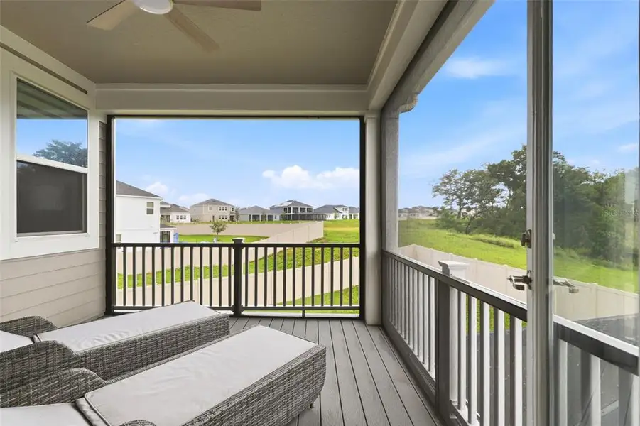 Exterior details and patio area of a home in , Apopka (Image 26).