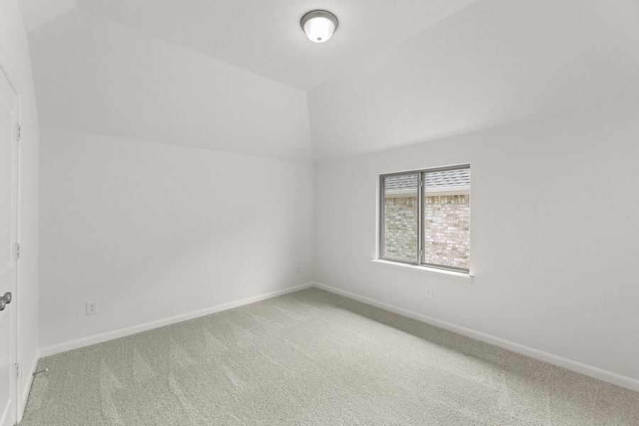 Spacious, unfurnished interior of a new home in Sutton Fields, Celina (Image 30).