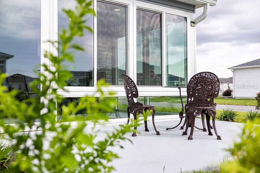 Exterior details and patio area of a home in , The Villages (Image 28).