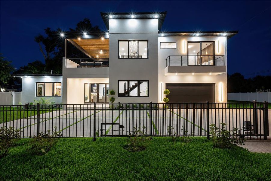Front exterior of a new home in , Tampa, FL, highlighting curb appeal (Image 22).