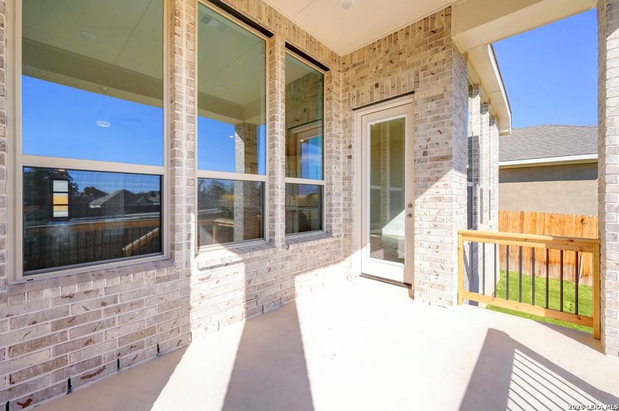 Exterior details and patio area of a home in Davis Ranch, San Antonio (Image 17).