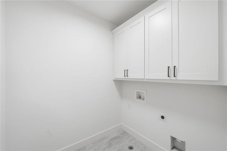 Spacious, unfurnished interior of a new home in , Canton (Image 25).