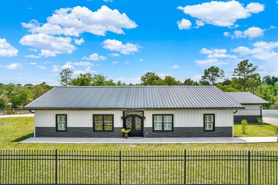 Image 50 of a home in .