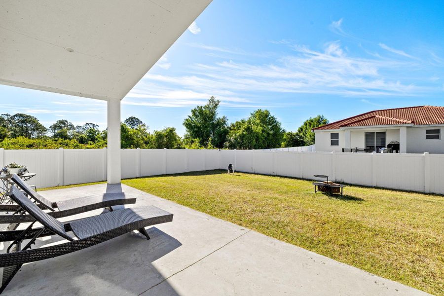 Exterior details and patio area of a home in , Lehigh Acres (Image 24).