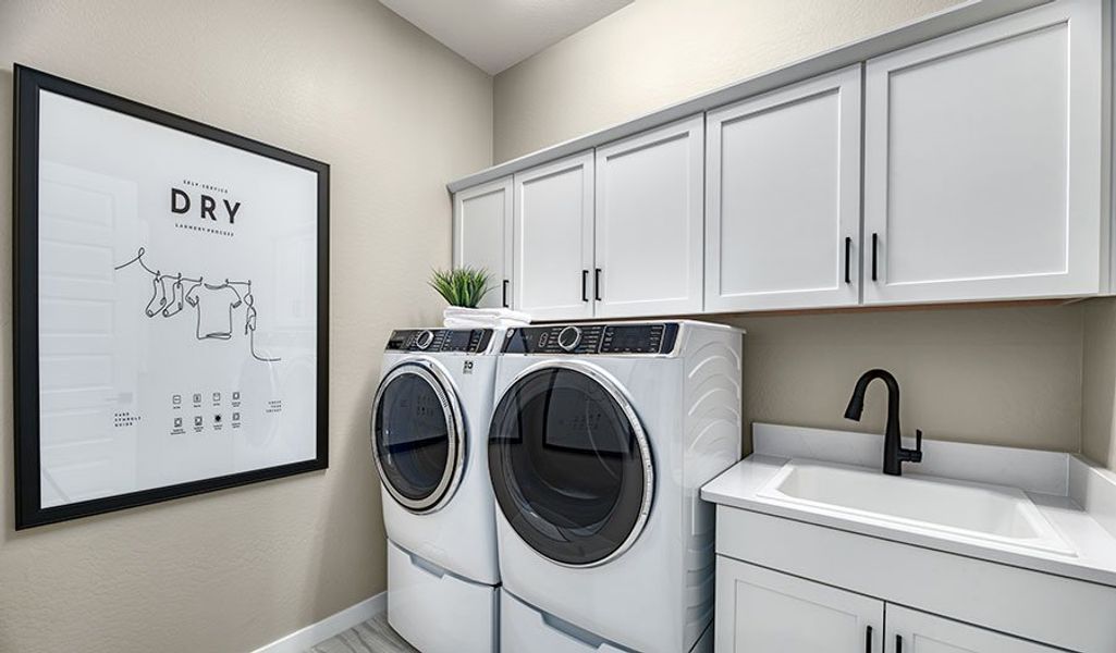 Townsend-PHX-PreserveAtAsante laundry