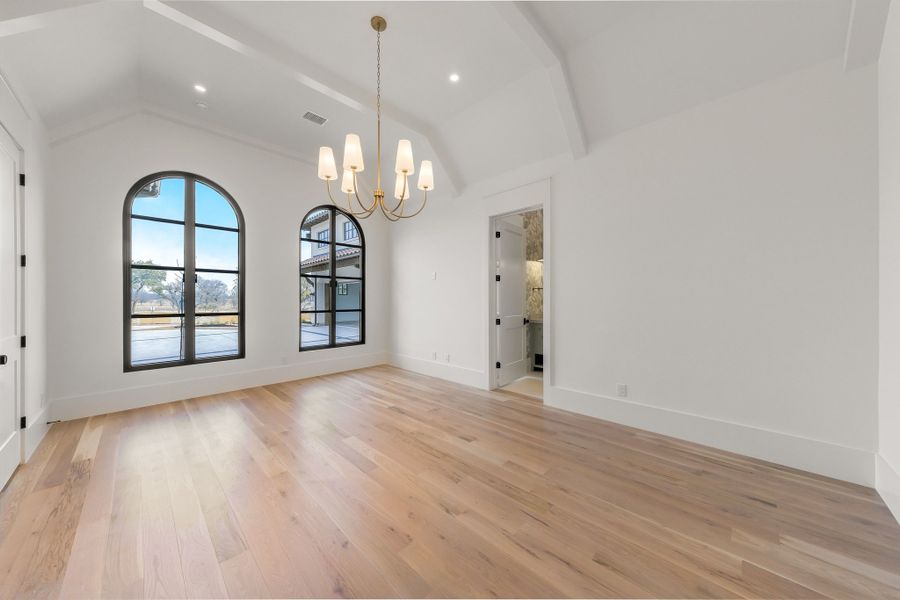 Spacious, unfurnished interior of a new home in Fleming Pointe, Fort Worth (Image 40). Spacious, unfurnished interior of a new home in Fleming Pointe, Fort Worth (Image 40).