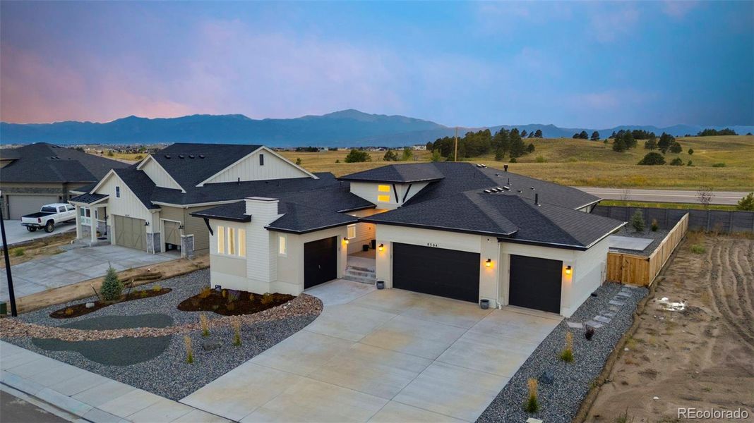 Image 34 of a home in .