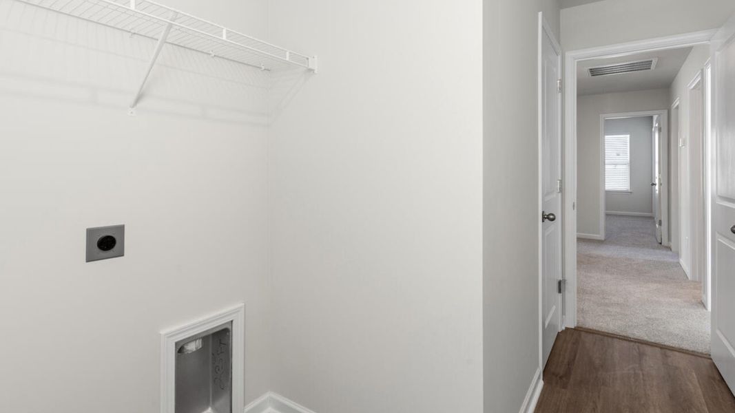 Spacious, unfurnished interior of a new home in The Preserve at Tidewater, Sneads Ferry (Image 34).