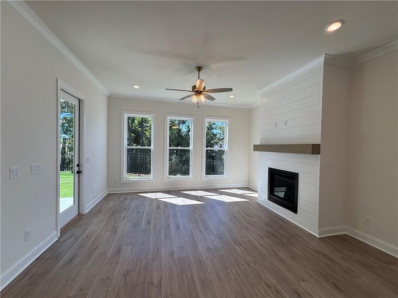 Spacious, unfurnished interior of a new home in Palisades Single Family, Cumming (Image 24).