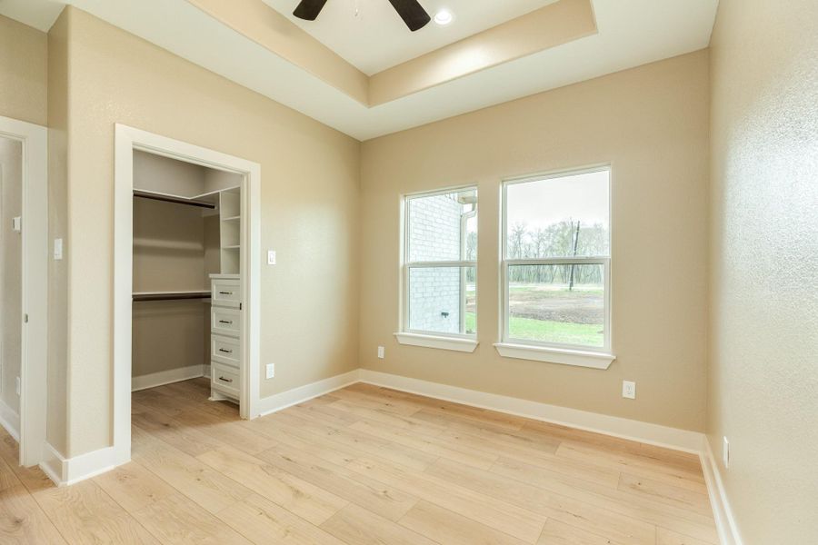 Spacious, unfurnished interior of a new home in , Richwood (Image 23).