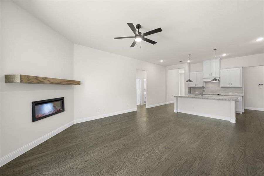 4425 Verbena- Living Room-2 4425 Verbena- Living Room-2