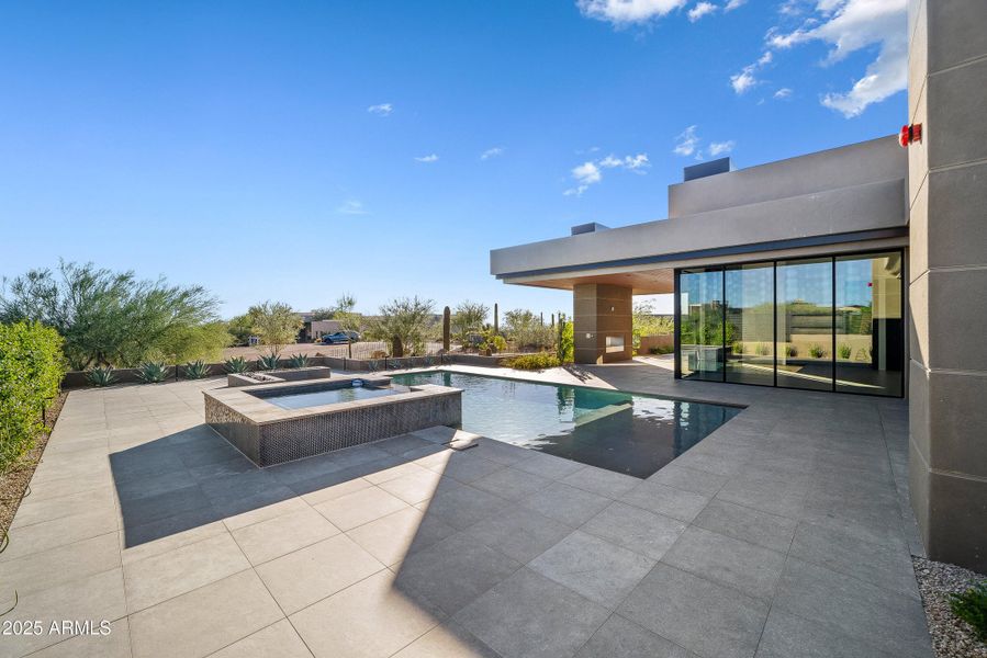 024_e_celestial-47_594