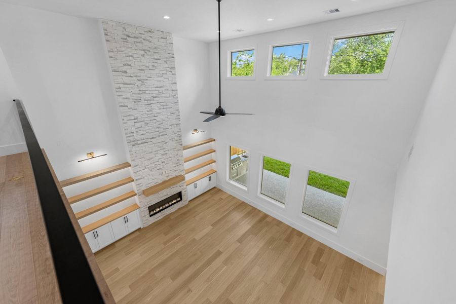 Spacious, unfurnished interior of a new home in , Houston (Image 34).