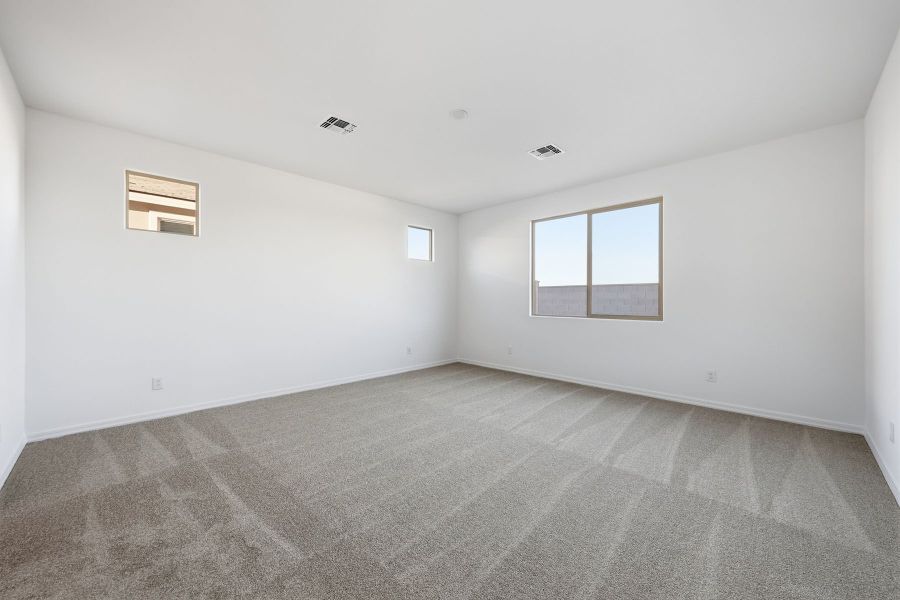 Spacious, unfurnished interior of a new home in Tierra Vistoso, Surprise (Image 9).
