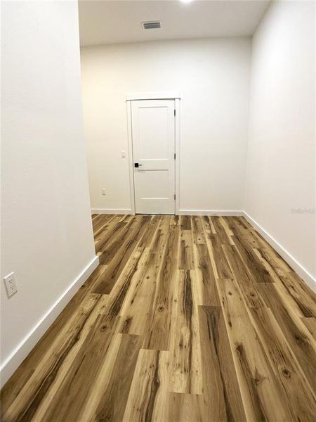 Spacious, unfurnished interior of a new home in , Punta Gorda (Image 21).