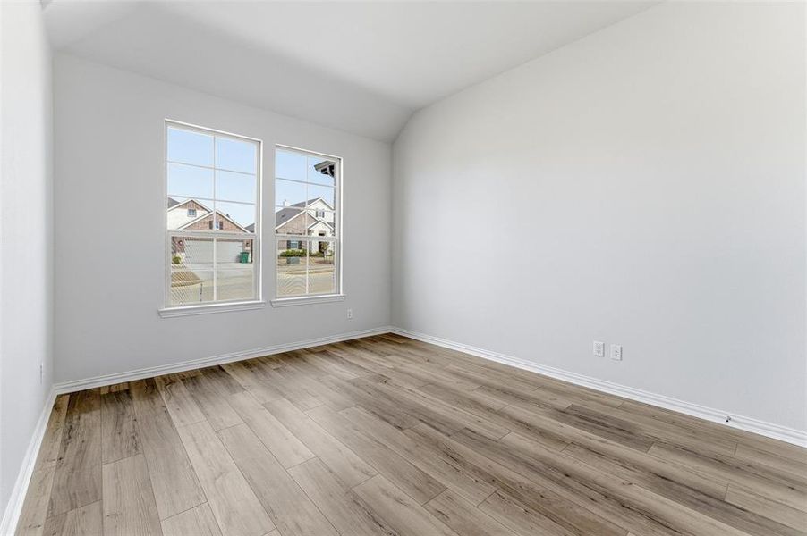 Spacious, unfurnished interior of a new home in Liberty Pointe, Gainesville (Image 17).