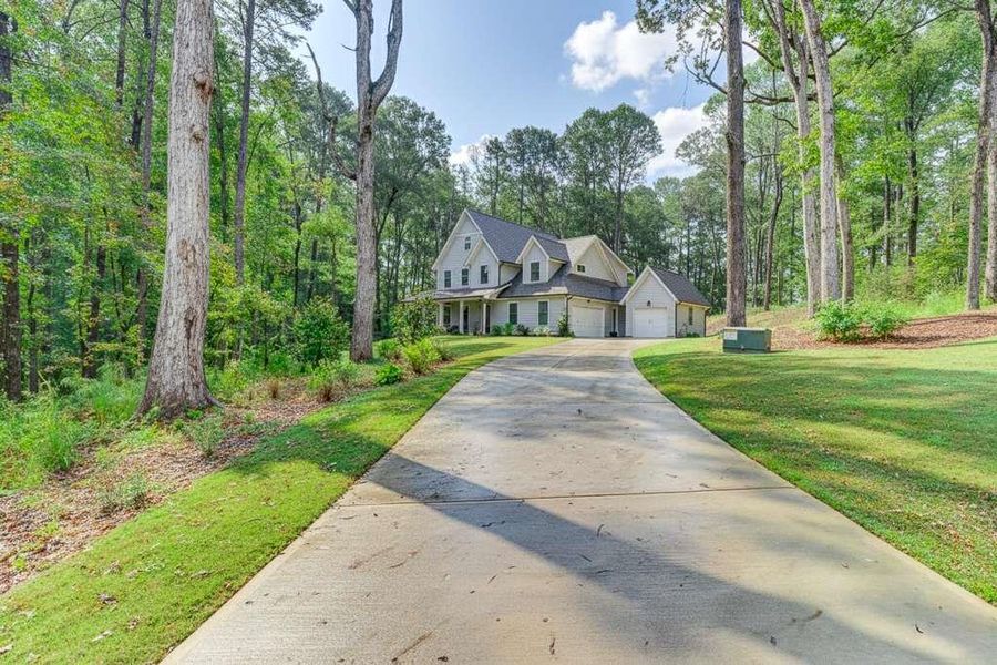 Image 29 of a home in .