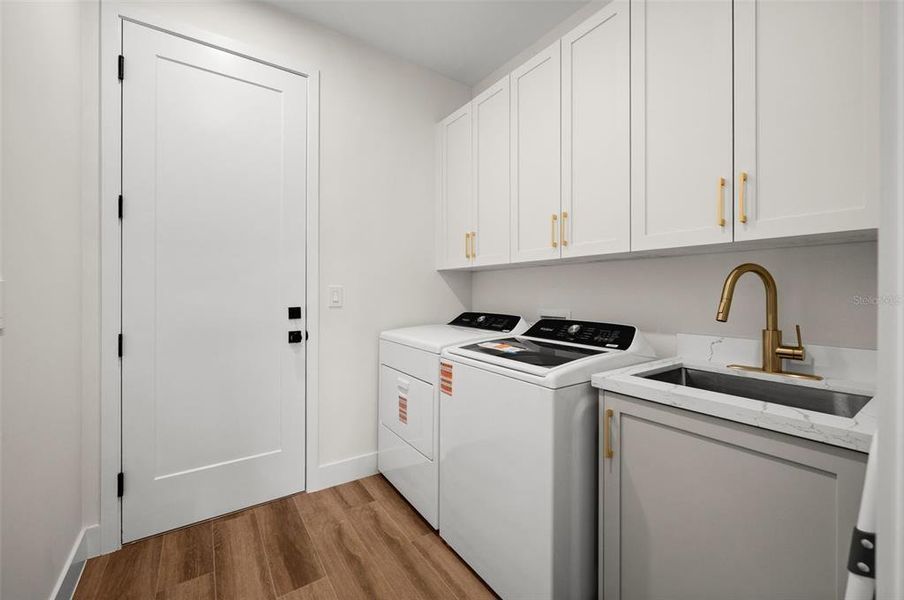 Furnished interior view inside a new home in , Port Charlotte (Image 17).