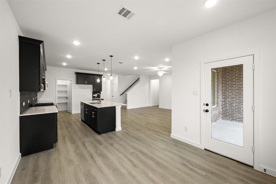 681 Tyronza- Nook-1