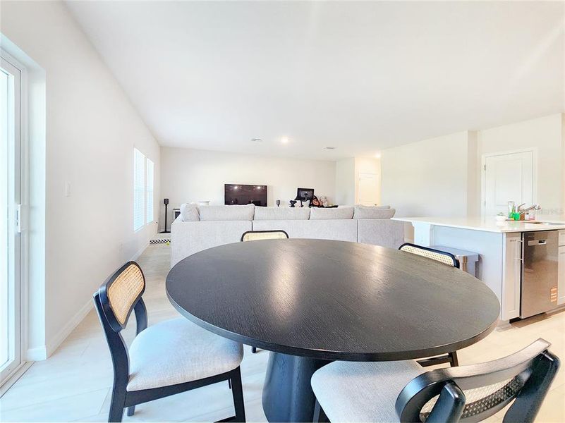 Furnished interior view inside a new home in Two Rivers, Zephyrhills (Image 6). Furnished interior view inside a new home in Two Rivers, Zephyrhills (Image 6).