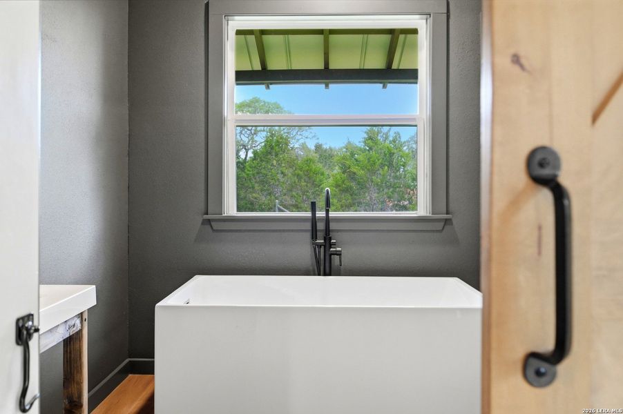 Close-up of interior finishes inside a home in , Canyon Lake (Image 8).