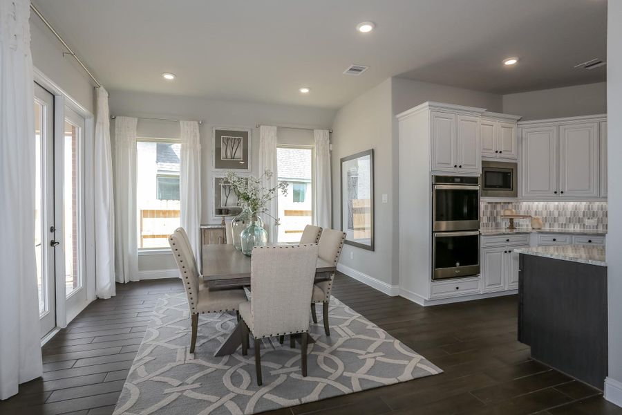 Furnished interior view inside a new home in Valencia: Hilltop Collection, Manvel (Image 42).