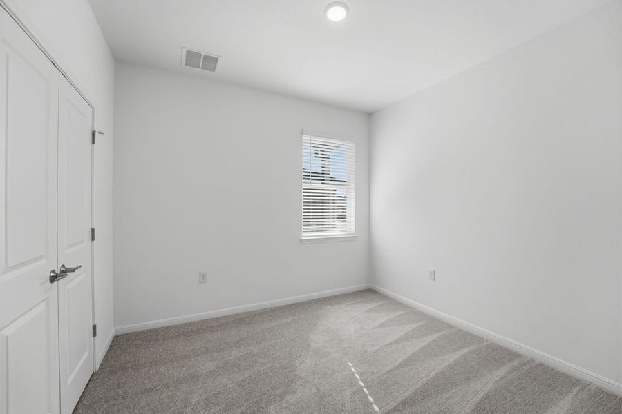 Spacious, unfurnished interior of a new home in Lisso, Pflugerville (Image 21).