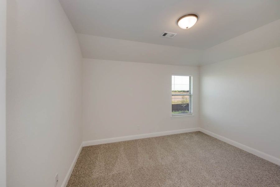 Spacious, unfurnished interior of a new home in Las Lomas, Forney (Image 23). Spacious, unfurnished interior of a new home in Las Lomas, Forney (Image 23).