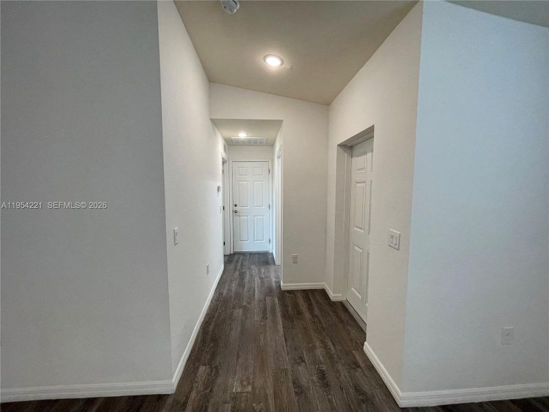 Spacious, unfurnished interior of a new home in , Labelle (Image 13).