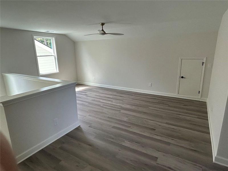 Spacious, unfurnished interior of a new home in , Gainesville (Image 14).