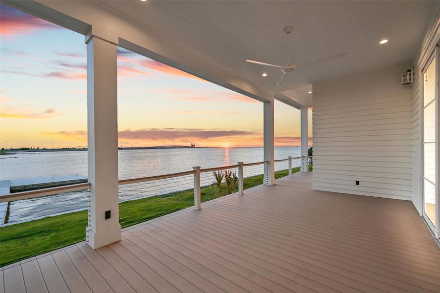 Exterior details and patio area of a home in , Galveston (Image 27).