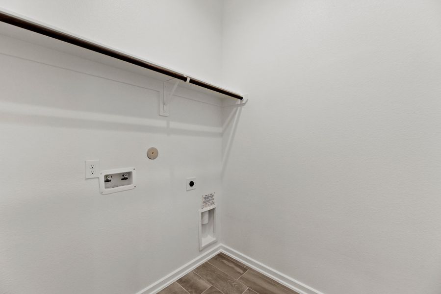 Image 27 of a home in Wood Leaf Reserve.