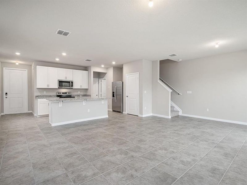 Image 17 of a home in Osprey Preserve.