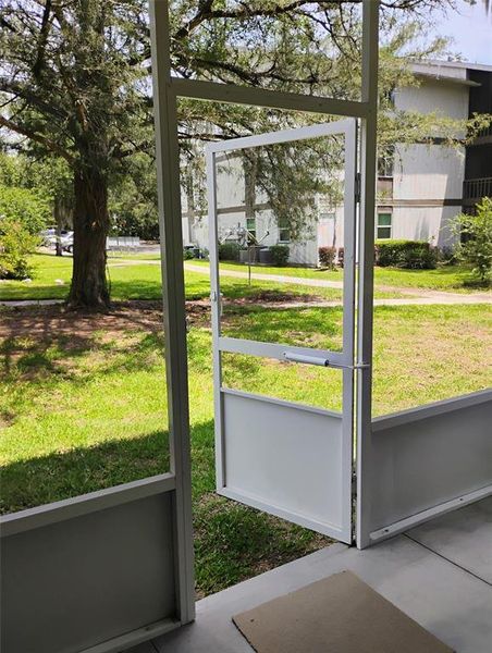 Exterior details and patio area of a home in , Gainesville (Image 21).