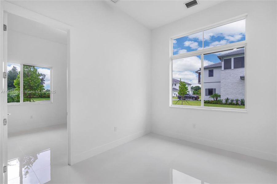 Image 49 of a home in .