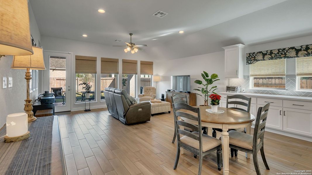 Furnished interior view inside a new home in Meadows Of Mill Creek 50', Seguin (Image 18). Furnished interior view inside a new home in Meadows Of Mill Creek 50', Seguin (Image 18).