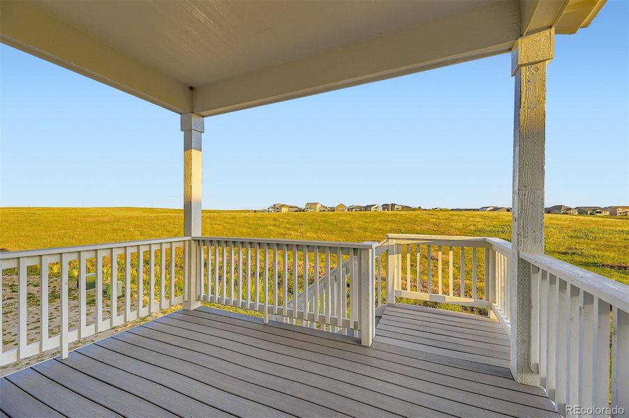 Exterior details and patio area of a home in , Elizabeth (Image 3).