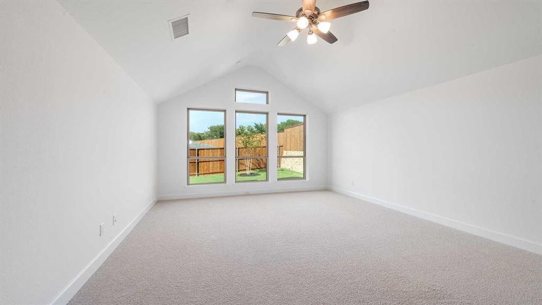 Spacious, unfurnished interior of a new home in The Heights At Uptown Celina 50', Celina (Image 16).